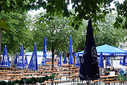 Augustiner Biergarten auf dem Orleansplatz (©Foto: Martin Schmitz)